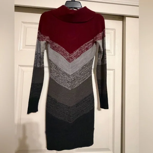 BCX Women's Red and Gray Chevron Turtleneck Sweater - Picture 4 of 6